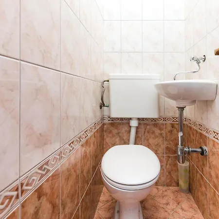 Apartman Lovely In *